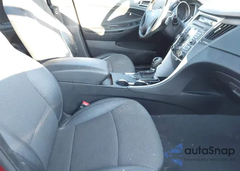 2011 Hyundai Sonata Se 2.0T from USA, damaged, VIN 5NPEC4AB8BH215507